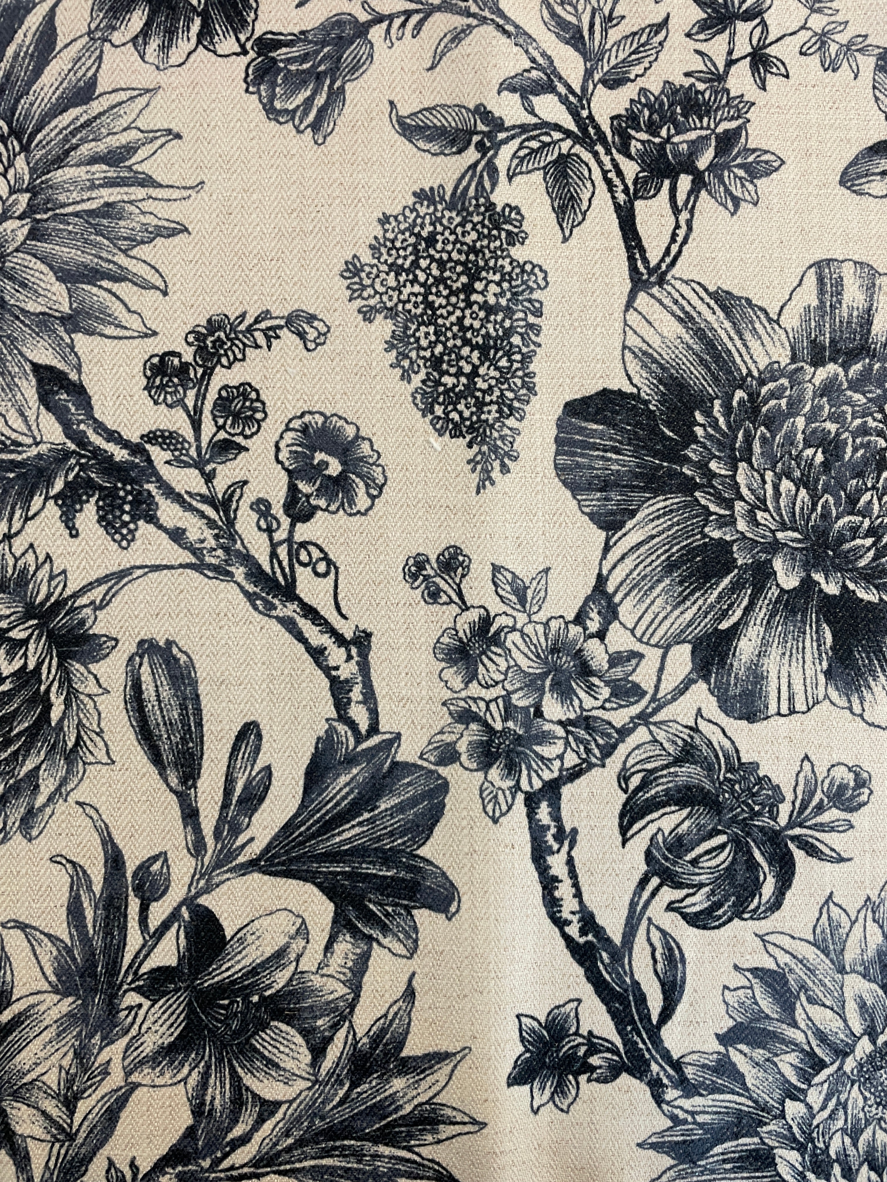 Table Runner - Laurel Oak Navy