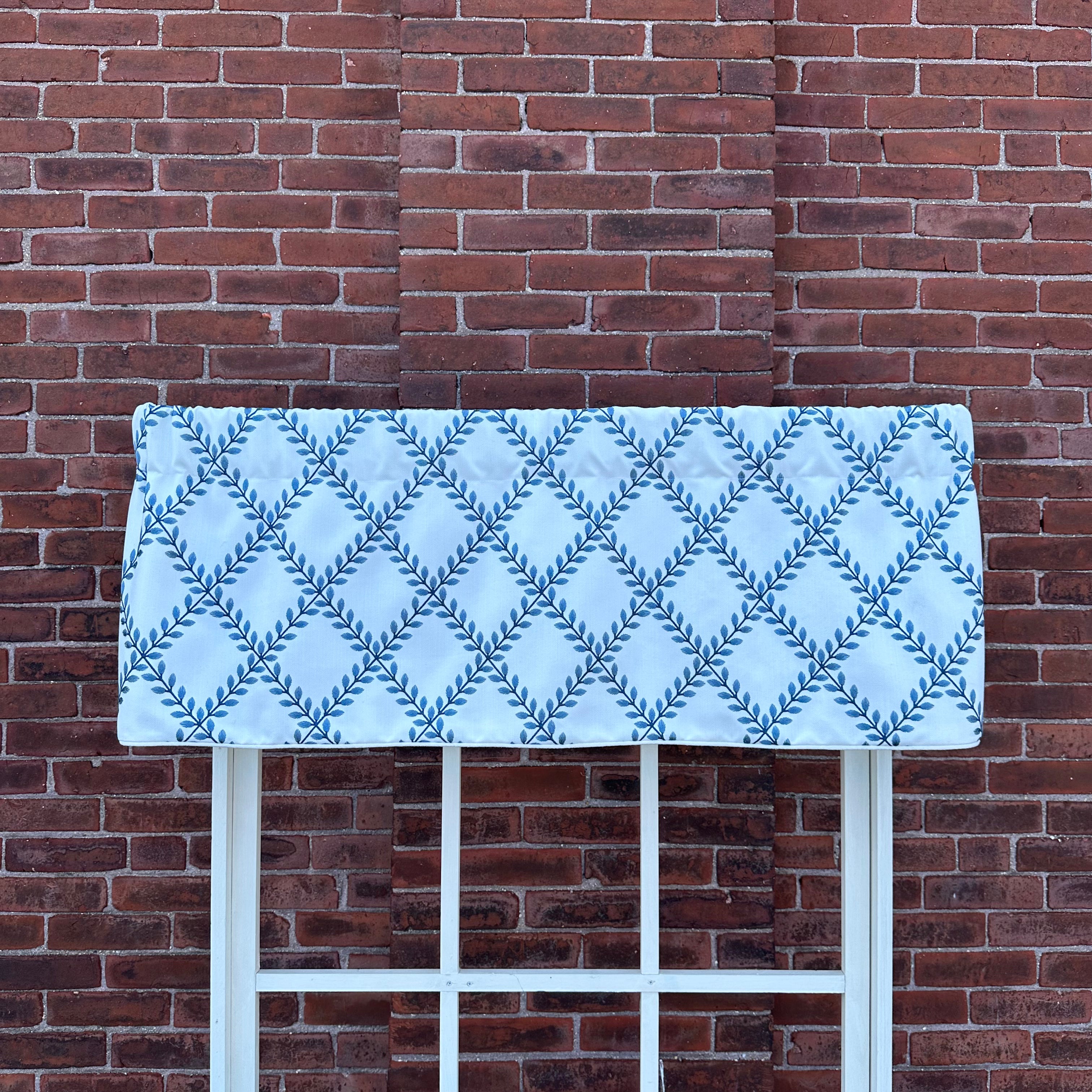 Clover Lane Porcelain Tailored Valance