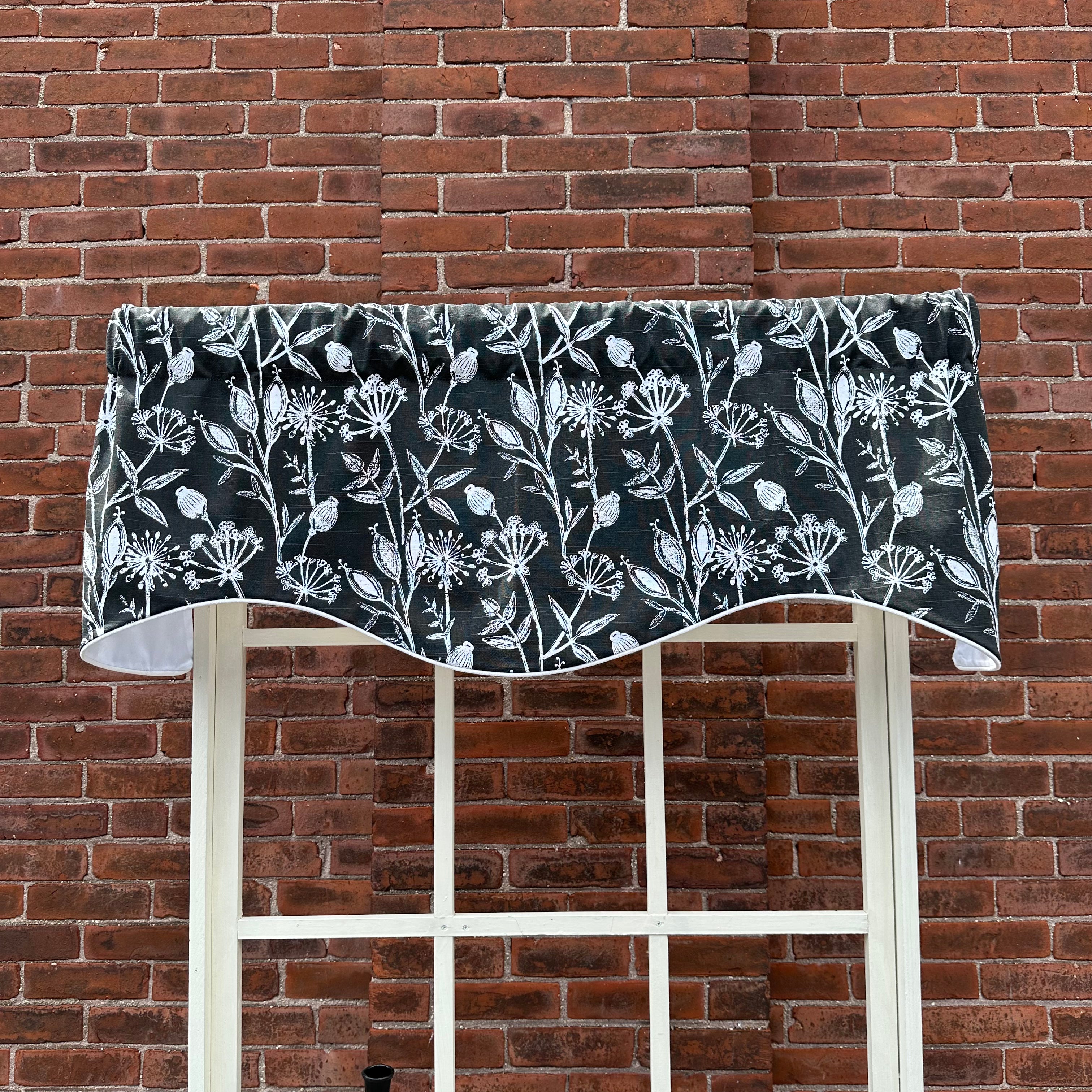 Daman Raven M Valance