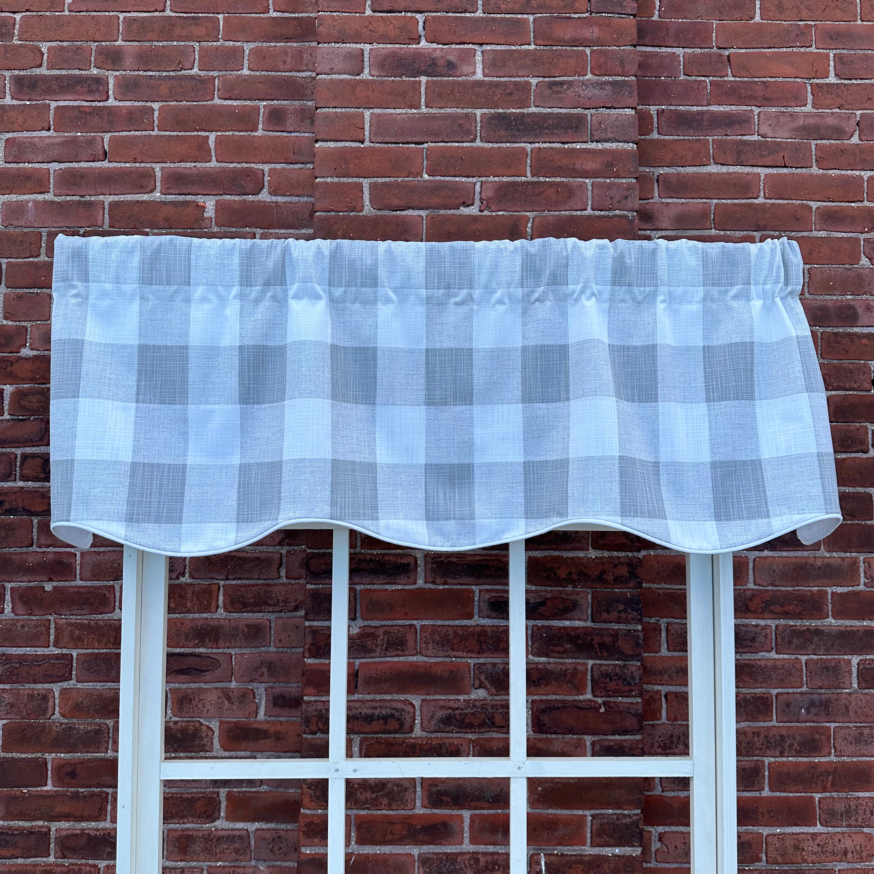 Anderson French Grey Scallop Valance