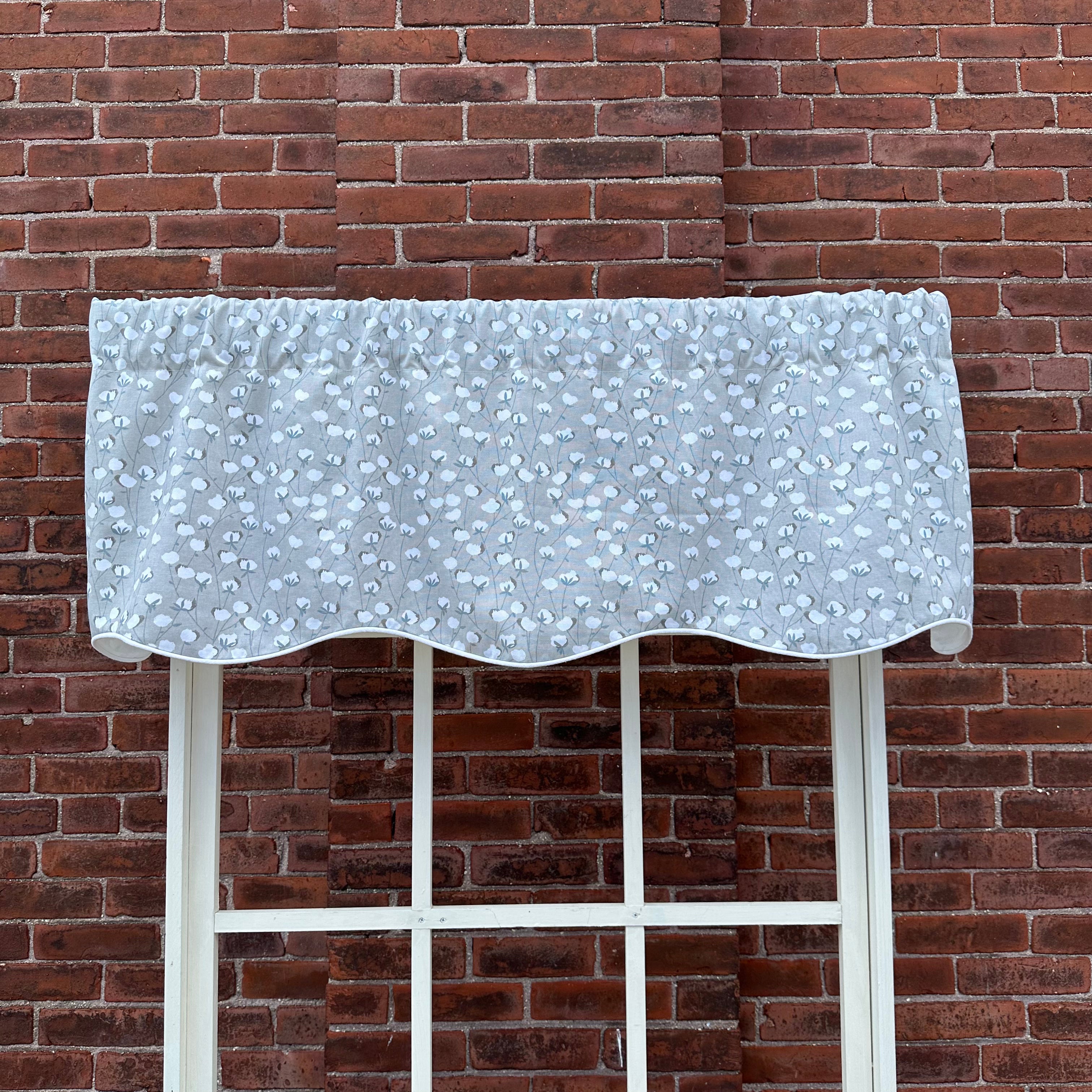 Cotton Belt Clay Scallop Valance