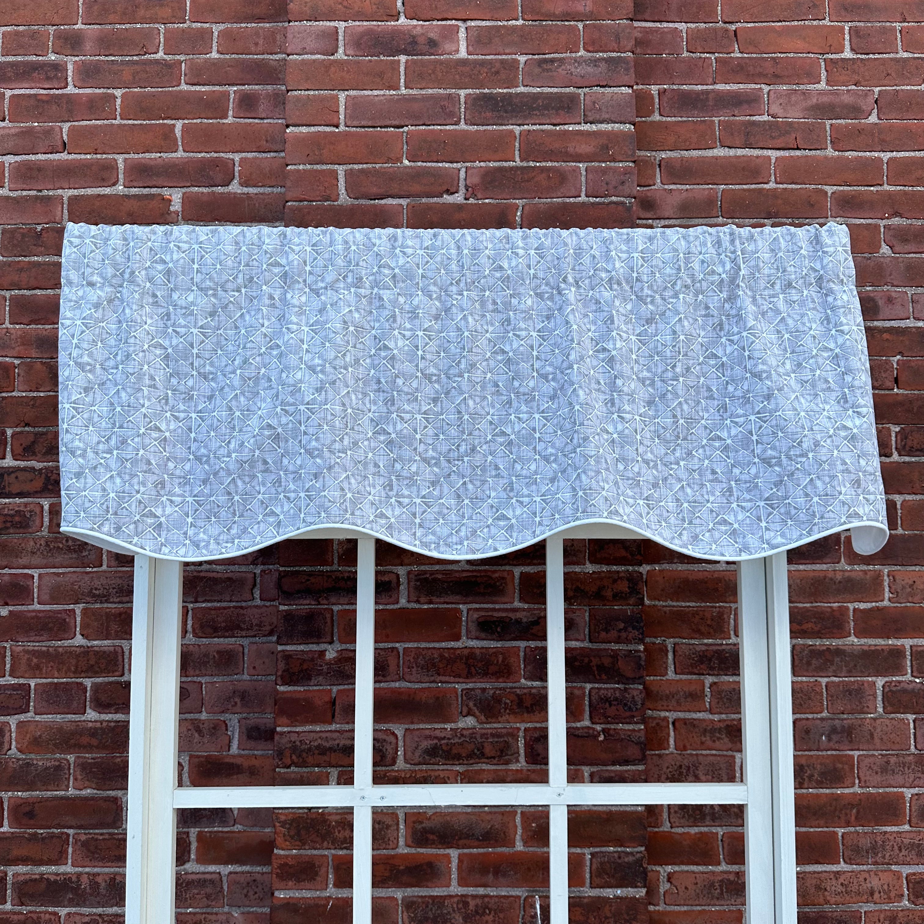 Shibori Triangle Stormy Scallop Valance